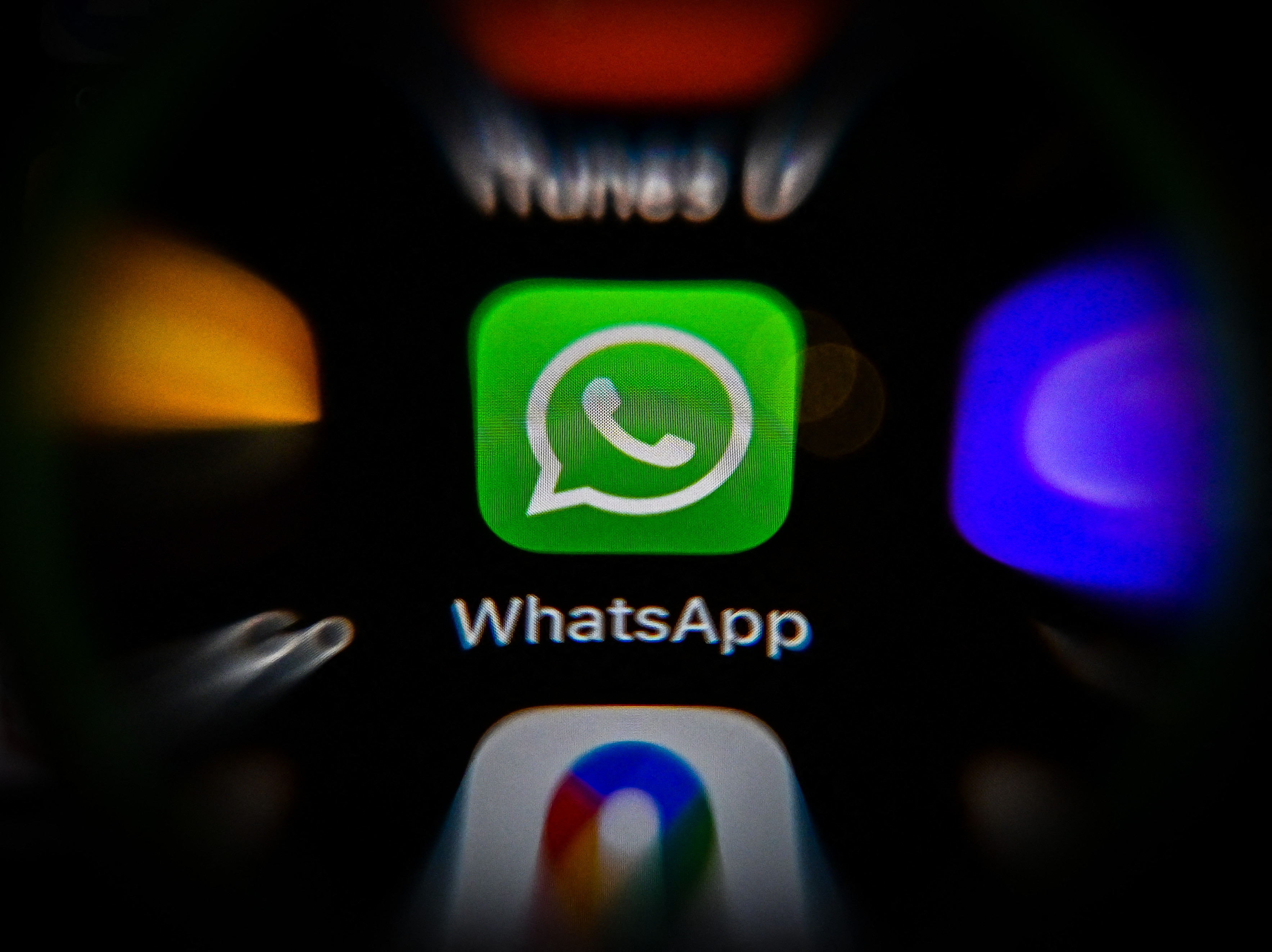 FBI Can Collect WhatsApp Metadata in 15 Minutes: Document - Vimarsana News