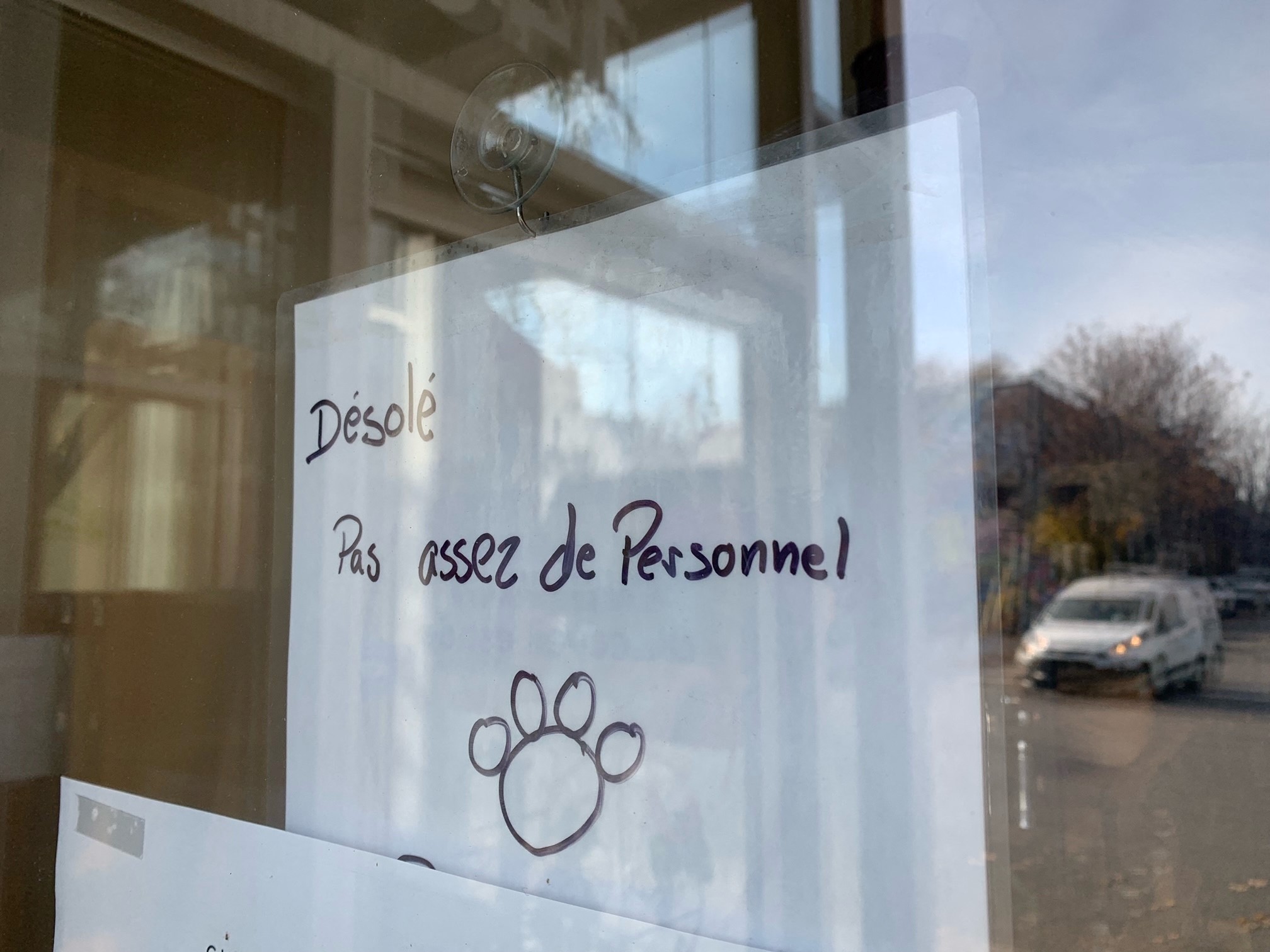 Canadian Employers, Facing Labor Shortage, Accommodate the Unvaccinated - Vimarsana News