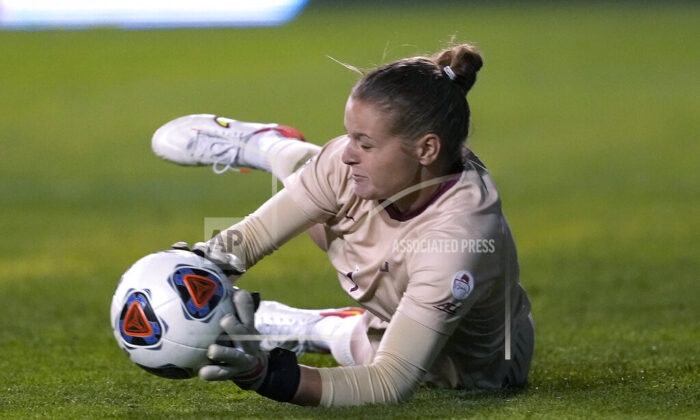 Florida State goalkeeper Cristina Roque (1) makes a save on a kick by BYU during the second half of the NCAA College Cup women's soccer final in Santa Clara, Calif., on Dec. 6, 2021. (Tony Avelar/AP Photo)