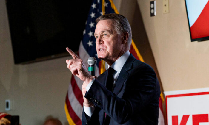 Then-Sen. David Perdue (R-Ga.) speaks at a campaign event to supporters at a restaurant in Cumming, Ga., on Nov. 13, 2020. (Megan Varner/Getty Images)