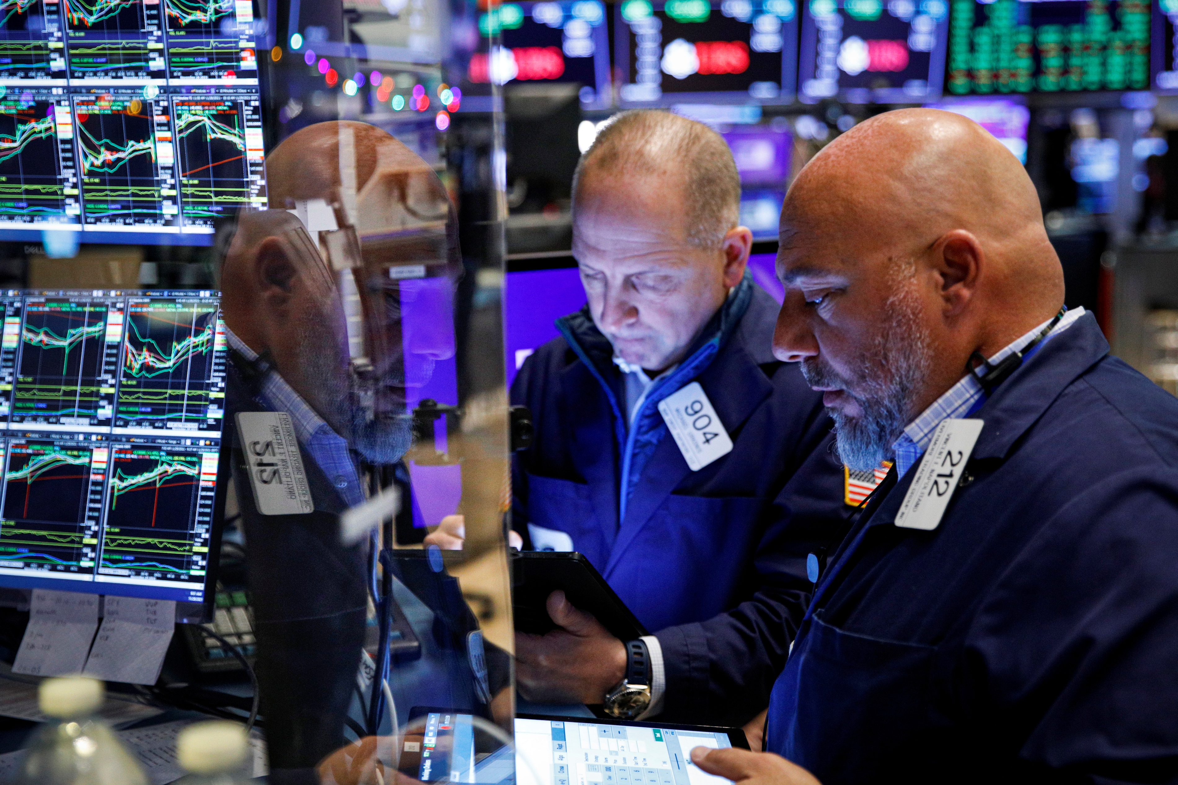 Wall Street Regains Some Ground With Help From Easing Virus Fears - Vimarsana News