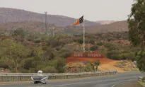 Australian Police Still Hunting Man Who Escaped Quarantine in Alice Springs