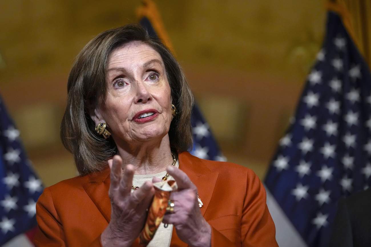 Pelosi Defends Stock Investment by Members of Congress: 'We're a Free Market Economy' - Vimarsana News
