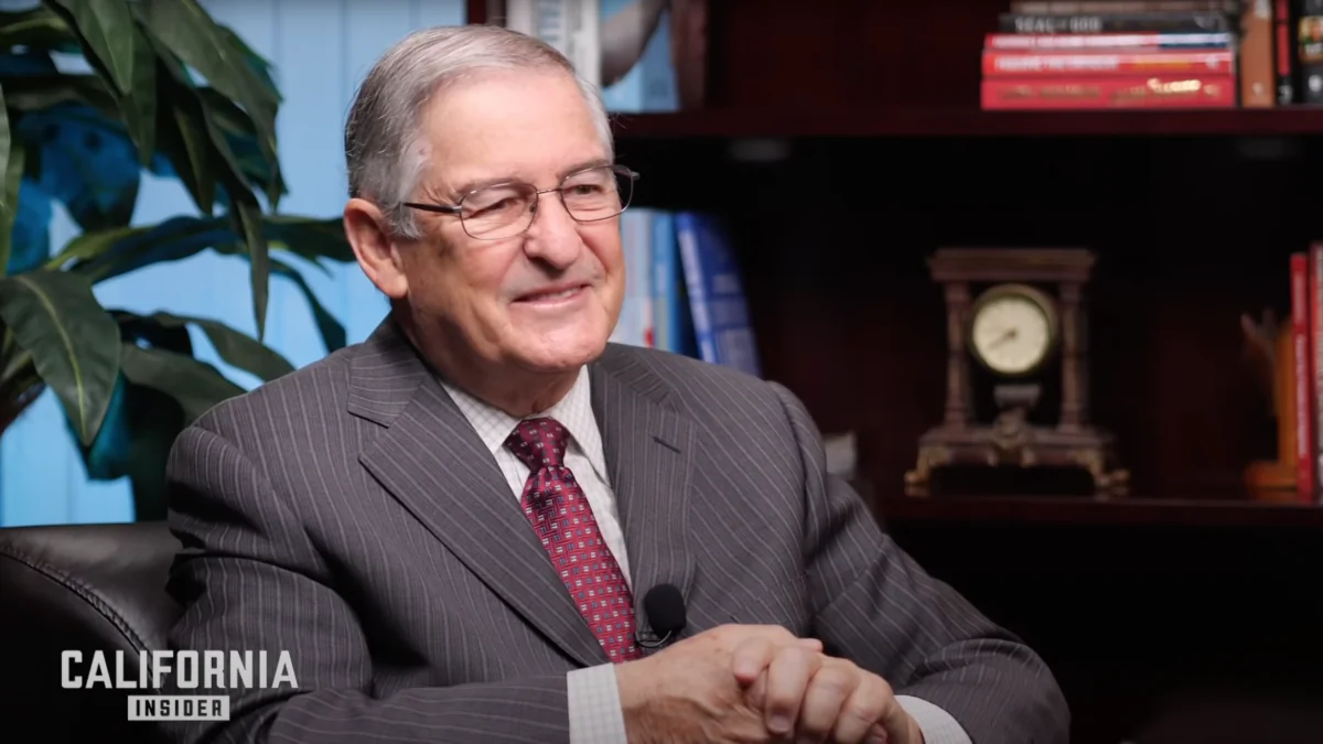 A screenshot of Irvine City Councilman Larry Agran on EpochTV’s California Insider on Nov. 23, 2021. (Screenshot/The Epoch Times)