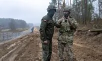 UK Sends More Troops to Poland, Lithuania Amid Belarus Border Tensions