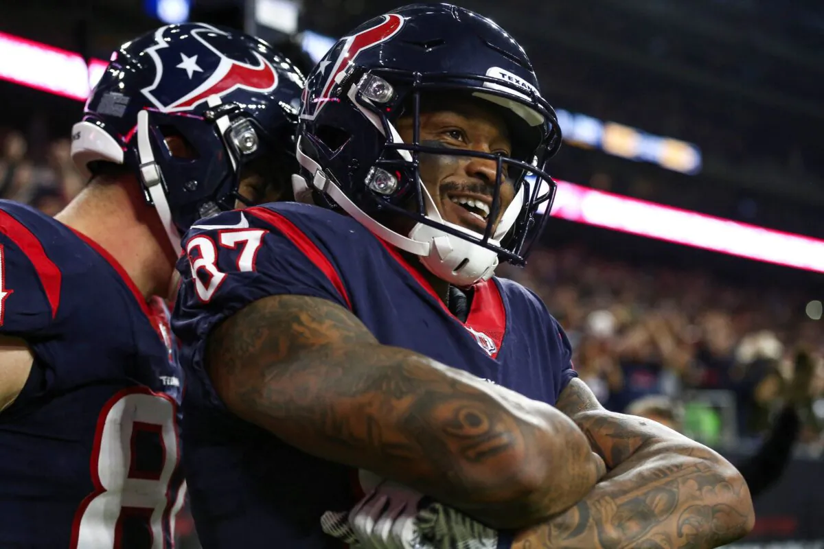 Texans wide receiver Demaryius Thomas (87) celebrates after making a touchdown reception during the fourth quarter against the Tennessee Titans at NRG Stadium in Houston, TX., on Nov 26, 2018. (Troy Taormina-USA TODAY Sports via Reuters)