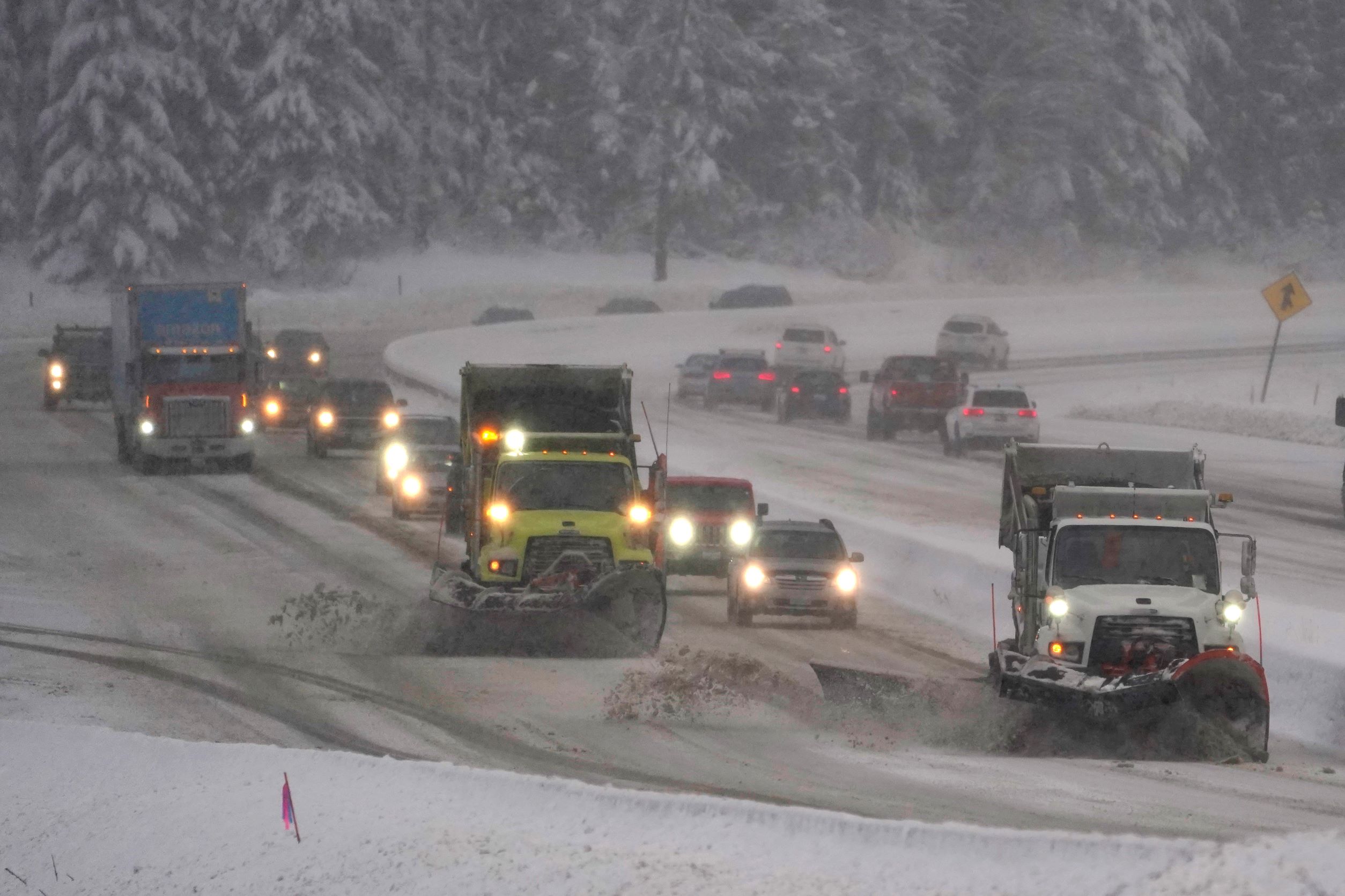 As Storms Start, US States Struggle to Hire Snowplow Drivers - Vimarsana News