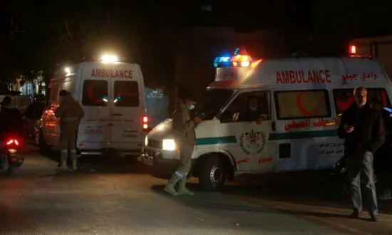 Blast in Palestinian Camp in South Lebanon Injures About a Dozen