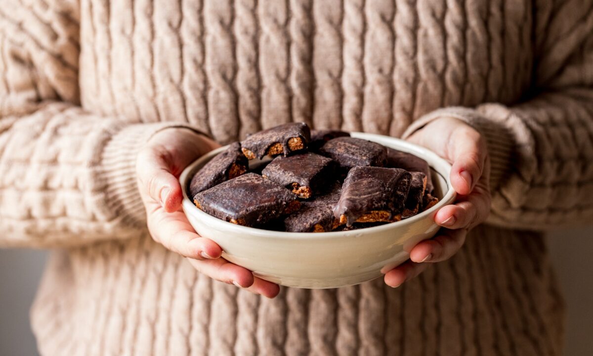 Dense, dark, nutty, and glazed with chocolate, these cookies are typical of the Southern Italian region. (Giulia Scarpaleggia)