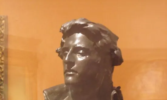 Nathan Hale: A Patriot to Remember