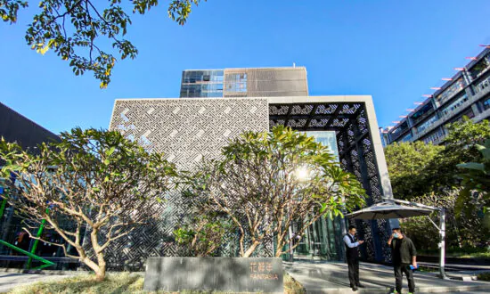 Chinese Developer Fantasia Denies Creditor Claim on Unit’s Shares