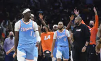 Reggie Jackson Hits Winning Jumper, Clippers Beat Magic