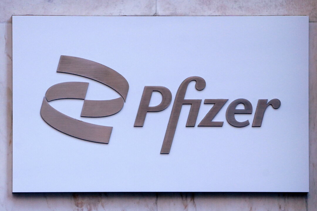 The Pfizer Inc. logo is seen outside the company's headquarters in New York City on March 2, 2021. (Carlo Allegri/Reuters)
