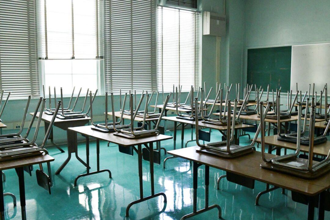 LA Parent Groups Vow to Continue Lawsuit Against Student Vaccine Mandate After Judge Denies Injunction