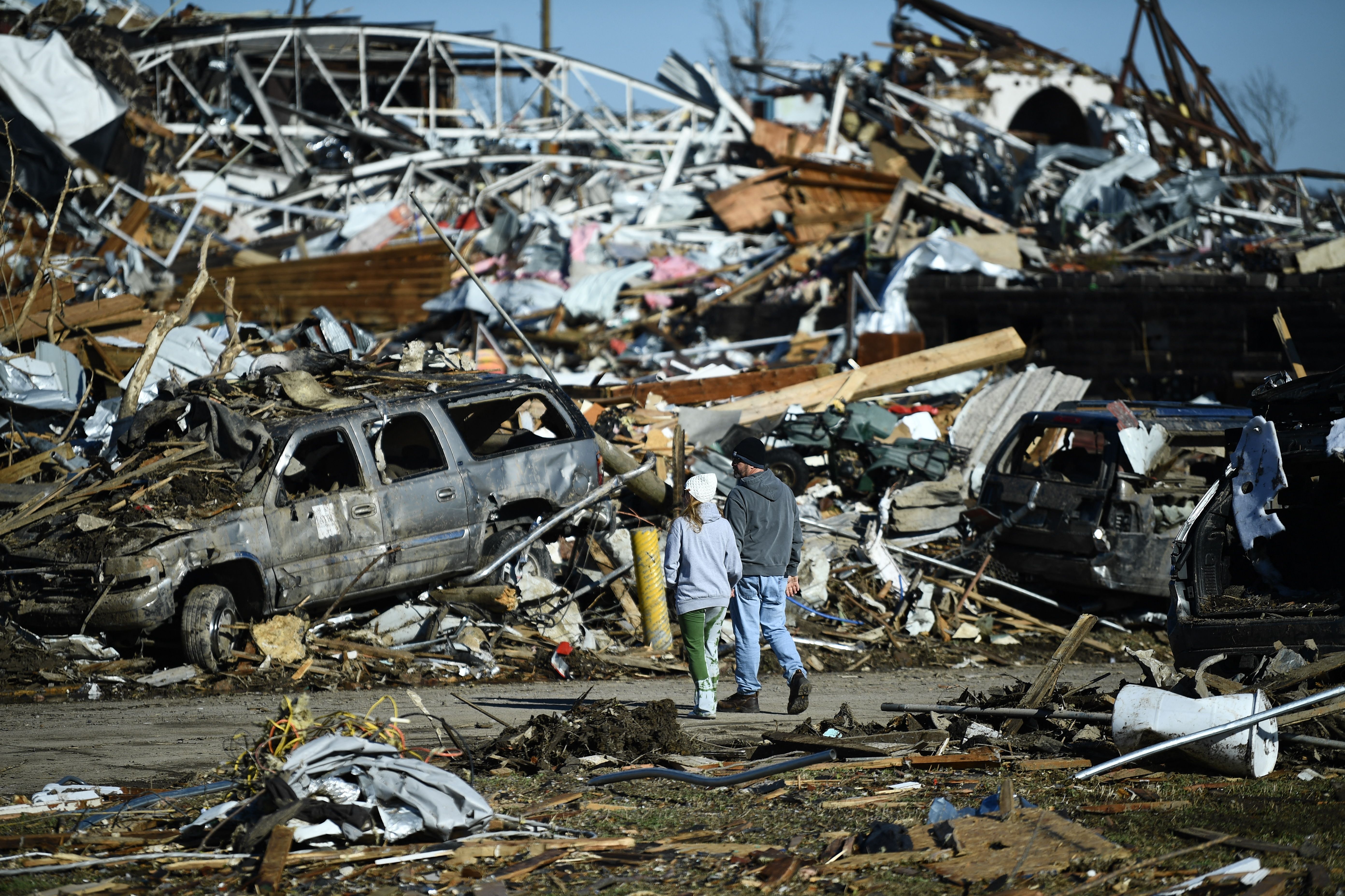Kentucky Death Toll Estimate to Drop as Company Announces 90 Workers Alive - Vimarsana News