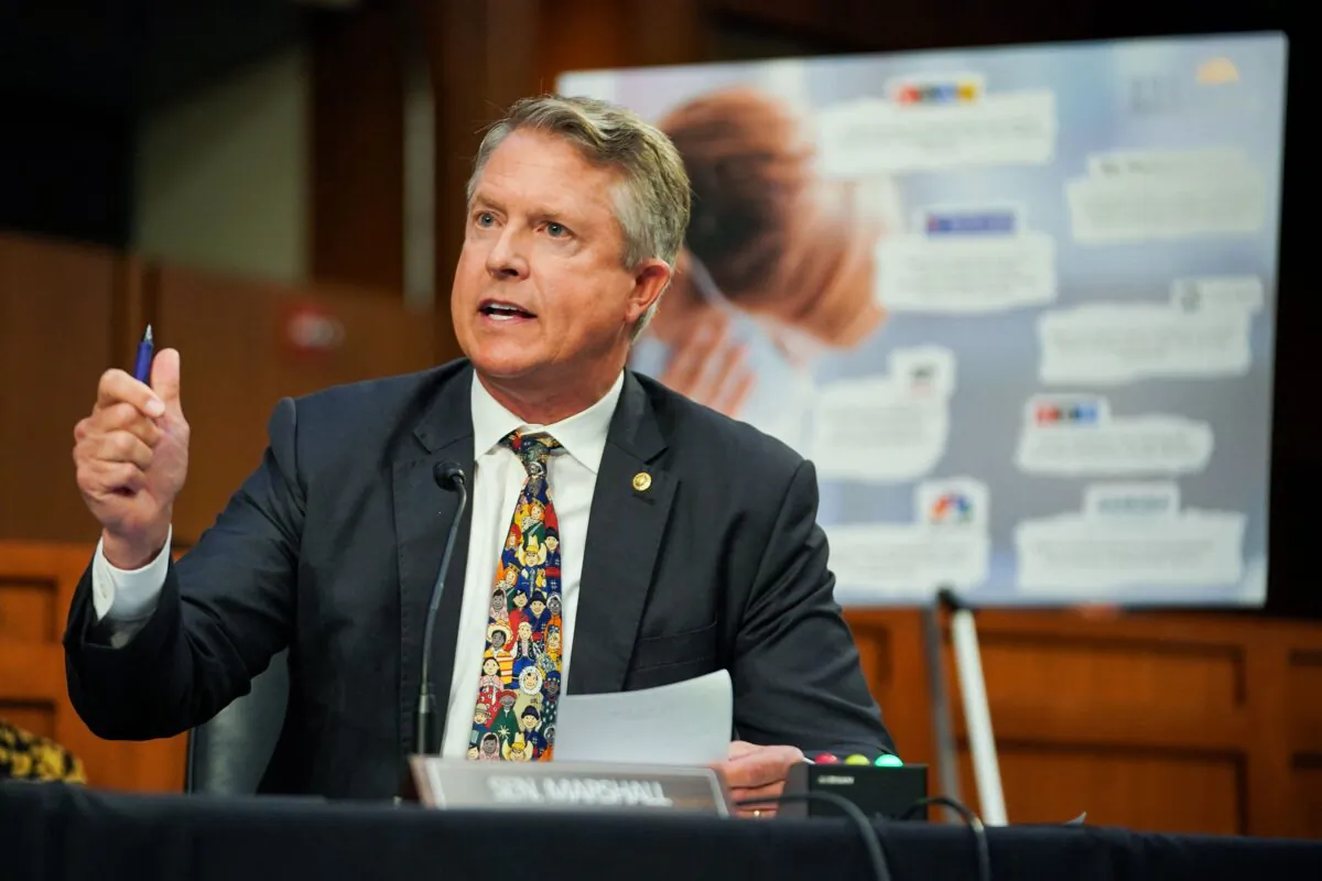 Sen. Roger Marshall (R-Kan.) speaks in Washington in a file photograph. (Greg Nash/Pool/AFP via Getty Images)