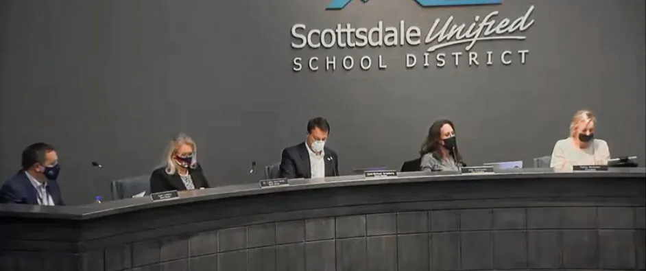 Screenshot of Scottsdale Unified School District School Board Members at Nov. 30 meeting. (Patricia Tolson/The Epoch Times)