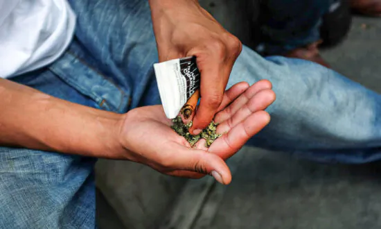 2 Dead and 41 Hospitalized for Using ‘Spice’, Causing Severe Bleeding