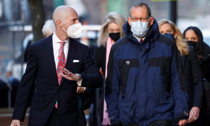 Harvard University nanotechnology professor Charles Lieber arrives at the federal courthouse in Boston on Dec. 14, 2021. (Brian Snyder/Reuters)