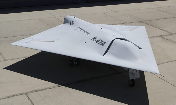 Northrop Grumman X-47, a DARPA designed unmanned combat aerial vehicle. (DARPA/Wikimedia commons)
