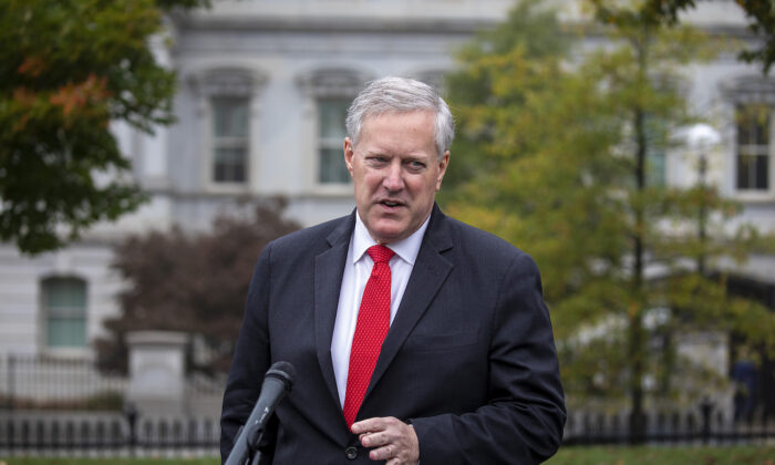 White House chief of staff Mark Meadows talks to reporters at the White House in Washington, on Oct. 21, 2020. (Tasos Katopodis/Getty Images)