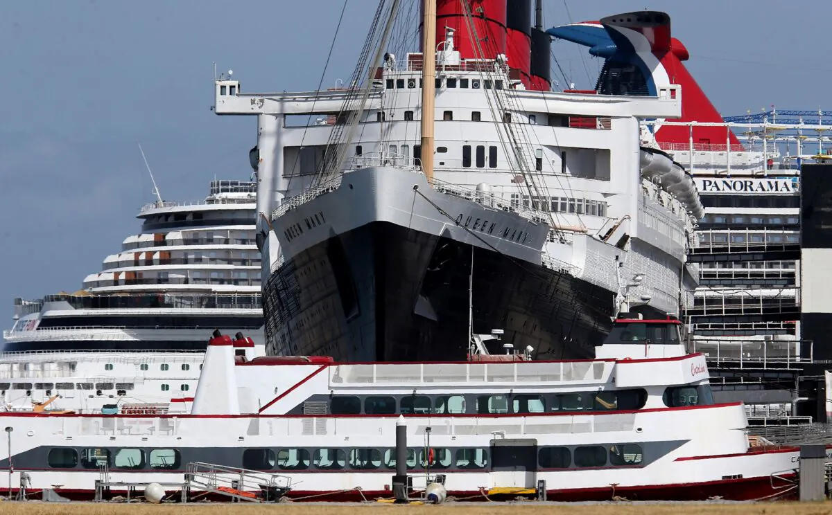 The Queen Mary is berthed between in the Port of Long Beach in Long Beach, Calif., on July 11, 2020. (Luis Sinco/Los Angeles Times/TNS)