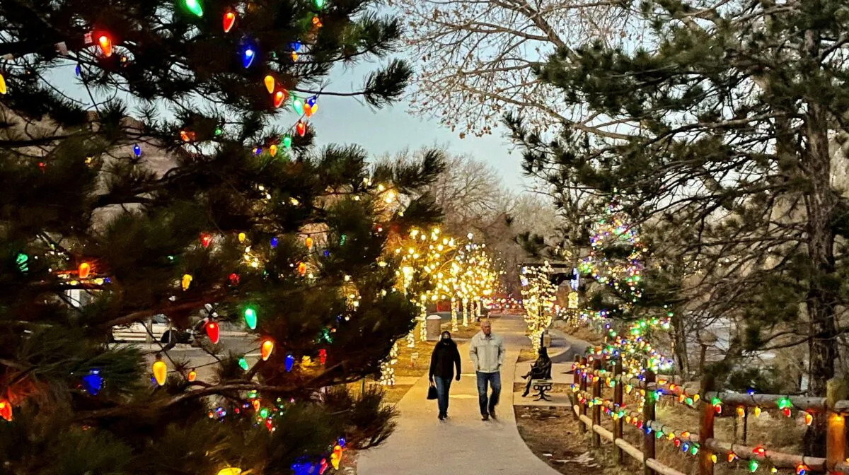 More than 50,000 holiday lights adorn the city at this time. (Courtesy of Visit Golden)