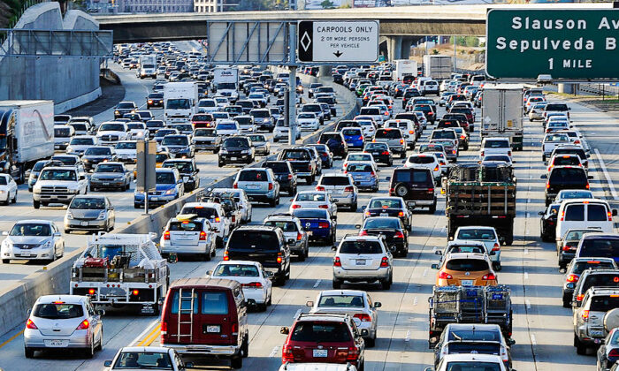 Traffic comes to a standstill on the northbound and the southbound lanes of the Interstate 405 freeway near Los Angeles International Airport in Los Angeles, Calif., on Nov. 23, 2011. (Kevork Djansezian/Getty Images)
