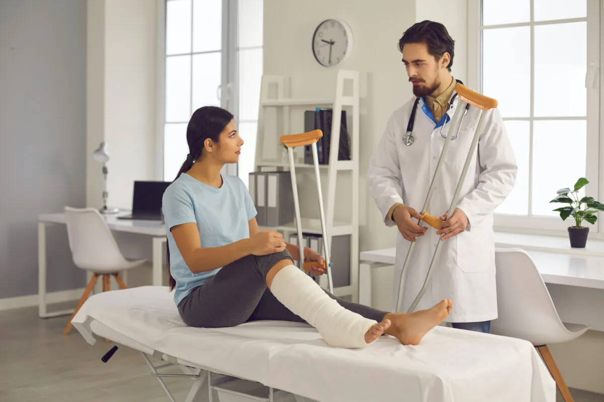 A new national survey reveals that Aussies are at high risk of lacking non-COVID-19 healthcare during the pandemic. (Studio Romantic/Shutterstock)