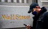 Beijing Setting Up Trap to Collect Money From Wall Street, China Experts Say