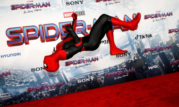 A person dressed in Spider-Man costume performs at the premiere for the film Spider-Man: No Way Home in Los Angeles, on Dec. 13, 2021. (Mario Anzuoni/Reuters)