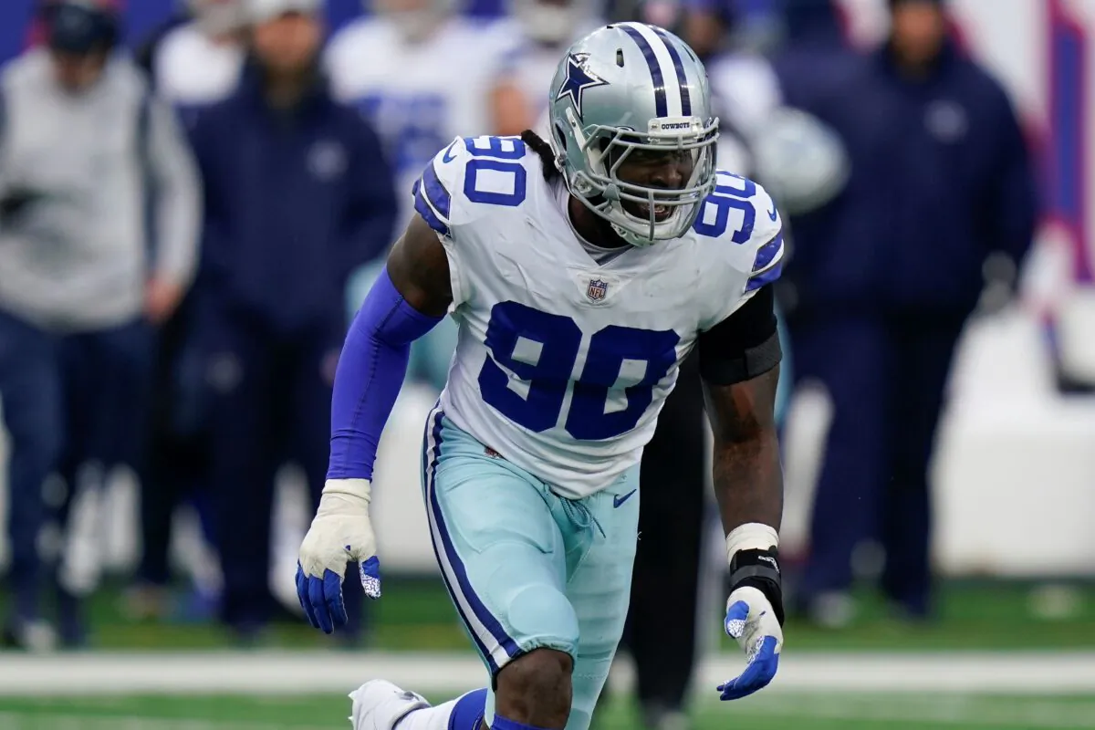 Dallas Cowboys defensive end Demarcus Lawrence (90) reacts after a defensive play against the New York Giants during the fourth quarter of an NFL football game in East Rutherford, N.J., on Dec. 19, 2021. (Seth Wenig/AP Photo)