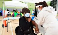 Teachers, Parents Urge LA Unified to Bring Back Unvaccinated Teachers Back