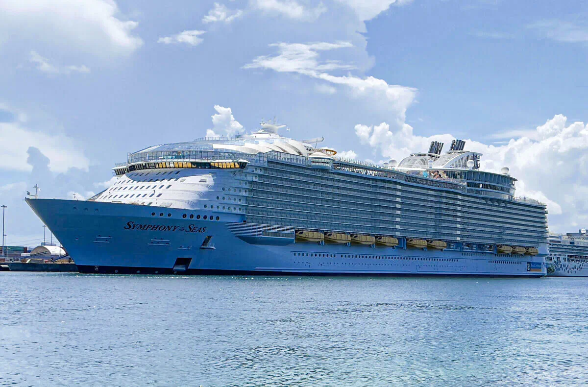 The Royal Caribbean cruise ship, Symphony of the Seas, is seen moored in the Port of Miami on Aug. 1, 2021. (Daniel Slim/AFP via Getty Images)