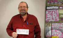 Man Who Just Had Double Bypass Surgery Wins $1 Million Lottery by Scratching Word ‘Heart’ on Ticket