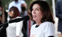 Governor Hochul Signs Pro-Democrat Congressional Maps for New York