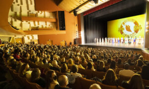 California Officials Welcome Shen Yun Back to the Golden State
