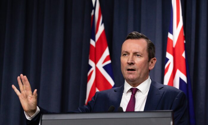 WA Premier Mark McGowan speaks during an announcement in Perth, Australia on Dec. 13, 2021. (AAP Image/Richard Wainwright)