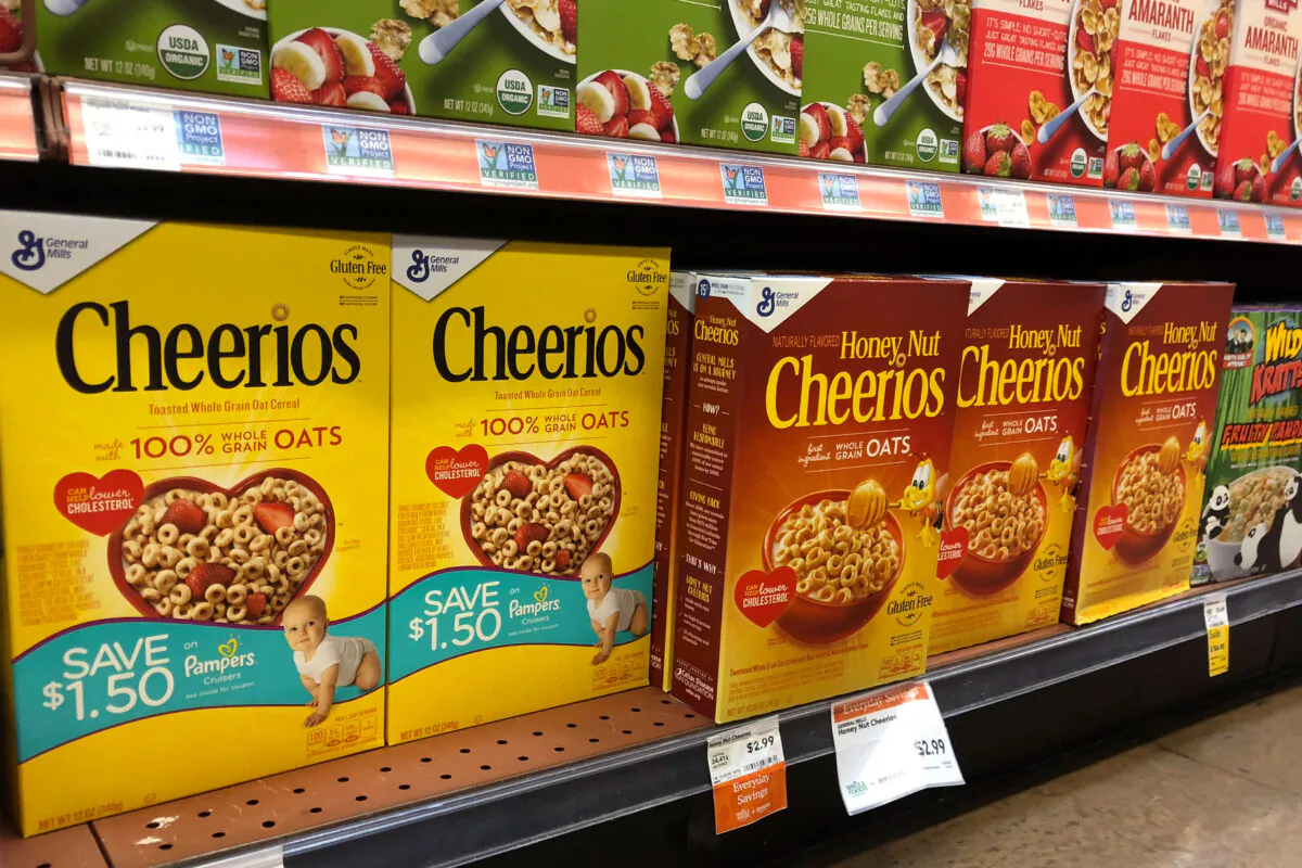 General Mills Inc.'s Cheerios and Honey Nut Cheerios are displayed on the shelf of a Whole Foods Market store in Venice, Calif., on March 17, 2018. (Lisa Baertlein/Reuters)
