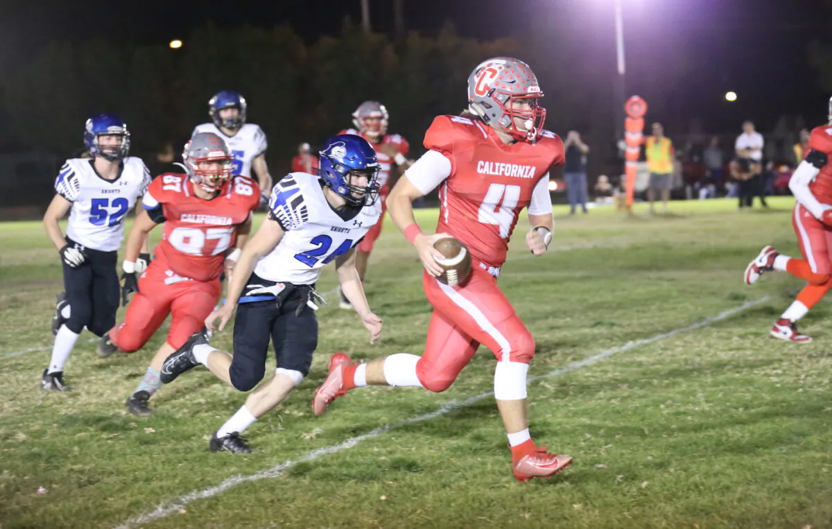 Quarterback Trevin Adams (No. 4) for the California School for the Deaf, Riverside football team. (Courtesy of Amelia Ortiz)