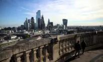 Omicron Slows UK Growth to Weakest Since April: CBI