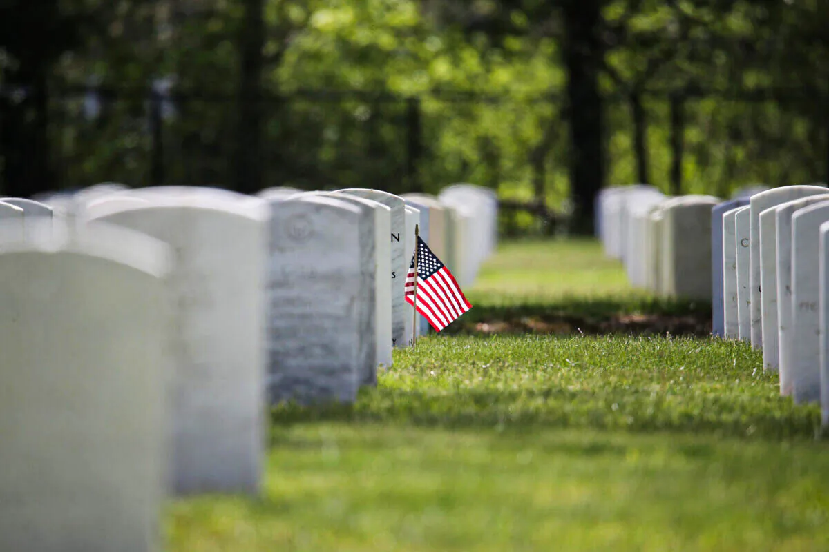 FARMINGDALE, NEW YORK - MAY 20: A general view in the Long Island National Cemetery on May 20, 2020 in Farmingdale, New York. (Photo by Bruce Bennett/Getty Images)