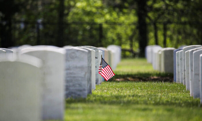 FARMINGDALE, NEW YORK - MAY 20: A general view in the Long Island National Cemetery on May 20, 2020 in Farmingdale, New York. (Photo by Bruce Bennett/Getty Images)