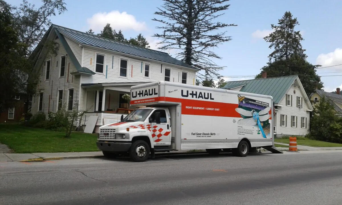 A U-Haul moving van on Elm Street in Montpelier, Vt., on Aug. 12, 2017.  (Artaxerxes via Wikimedia Commons/CC BY-SA 4.0)