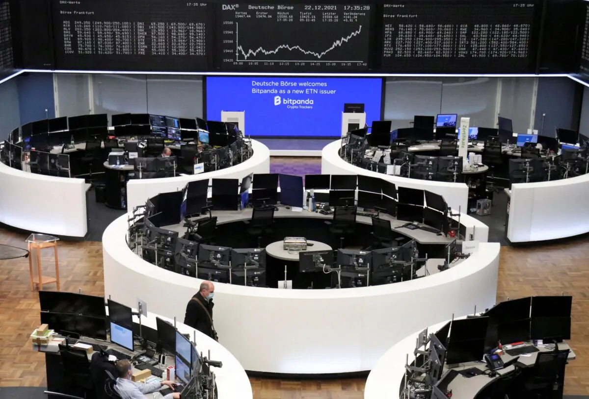 The German share price index DAX graph is pictured at the stock exchange in Frankfurt, Germany, on Dec. 22, 2021. (Staff/Reuters)