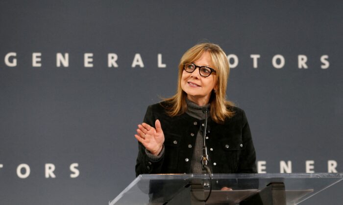 General Motors Chairman and CEO Mary Barra announces that Chevrolet will begin testing a fleet of Bolt autonomous vehicles in Michigan, during a news conference in Detroit, Mich., on Dec. 15, 2016. (Rebecca Cook/Reuters)