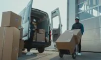 The Seasonal Labor Shortage Is a Harbinger of an Evolving Hourly Jobs Market