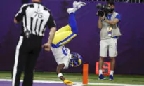 Punt Return TD Sparks Rams in Playoff-Clinch Win vs. Vikings