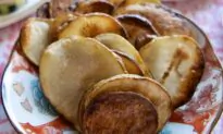 Homemade Potato Chips With Allioli