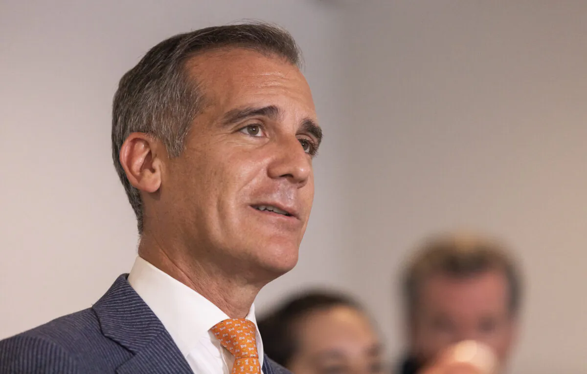 Mayor of Los Angeles Eric Garcetti speaks in Los Angeles, Calif., on Sept. 29, 2021. (John Fredricks/The Epoch Times)